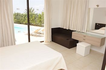 Platzia Beach Villas Lemba Екстер'єр фото