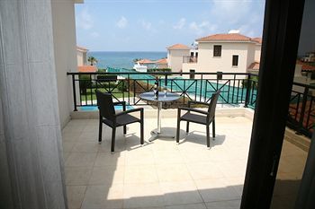 Platzia Beach Villas Lemba Екстер'єр фото